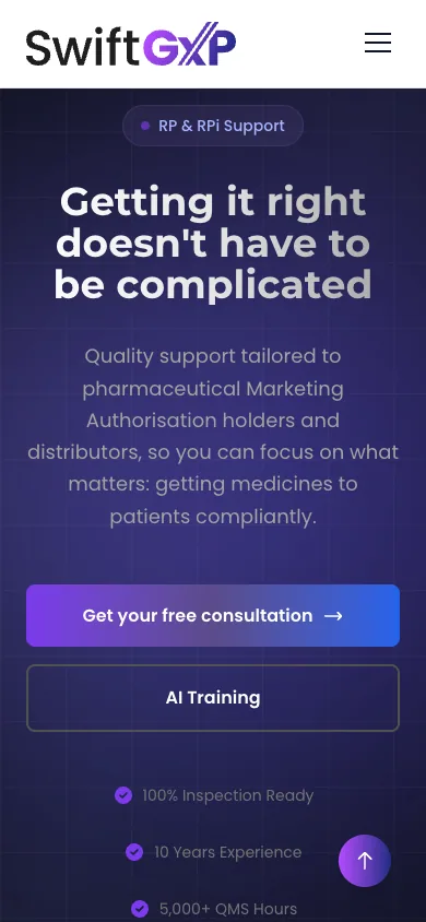 Mobile homepage at 390 px with the headline, a full-width consultation button and the AI Training button.